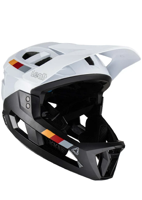 Leatt Enduro 2.0 V23 Mountain Bike Helmet