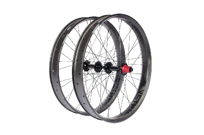 Fyxation Blackhawk Hubs x  Whisky No.9 84W Carbon 26" Fat Wheelset