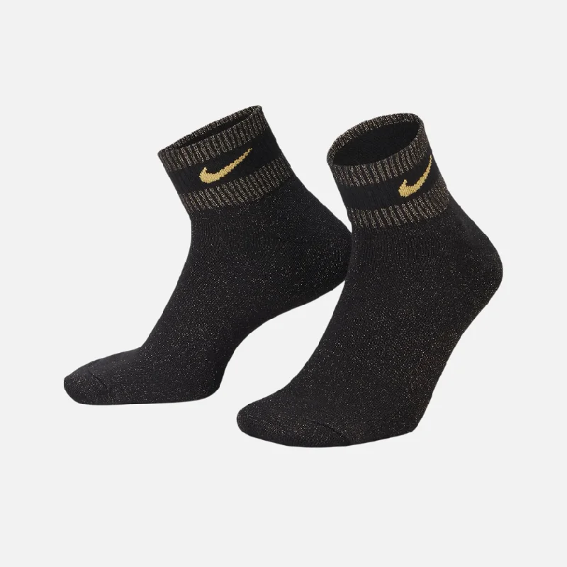 Nike Everyday Essentials Metallic Ankle Socks (1 Pair) -Black/Metallic Gold/Buff Gold