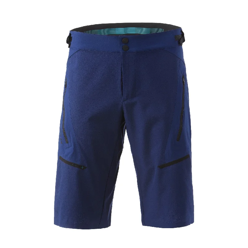 Yeti Turq Dot Air Short